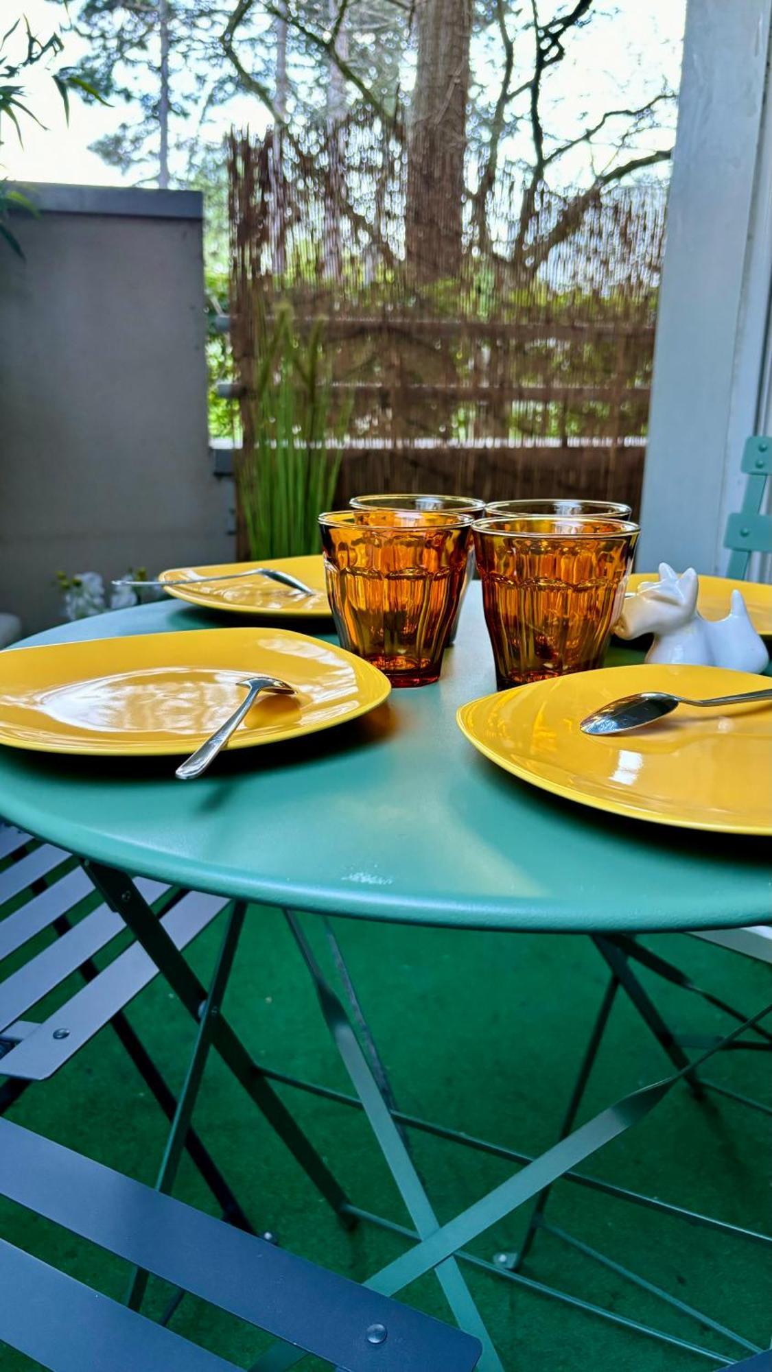 2 Bedrooms- 20' Paris - 25' Disneyland - Wifi Villiers-sur-Marne Exteriör bild